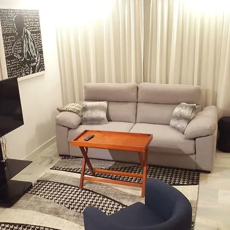 Malaka * Málaga